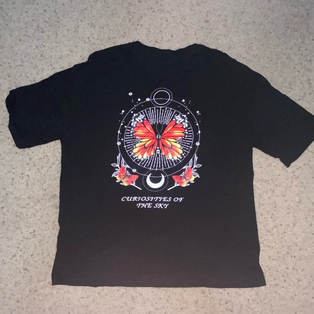 Oversized Graphic Tee